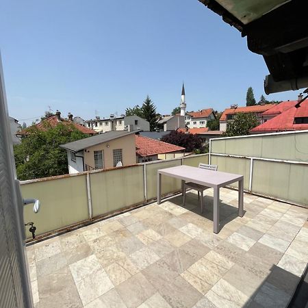 Villa Luca Free Garage Parking Sarajevo Exterior photo